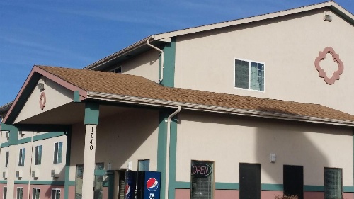 Value Inn & Suites Salina image 4